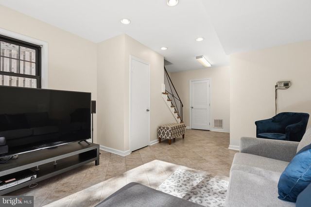 5030 SHERIER PL NW, Washington, DC 20016