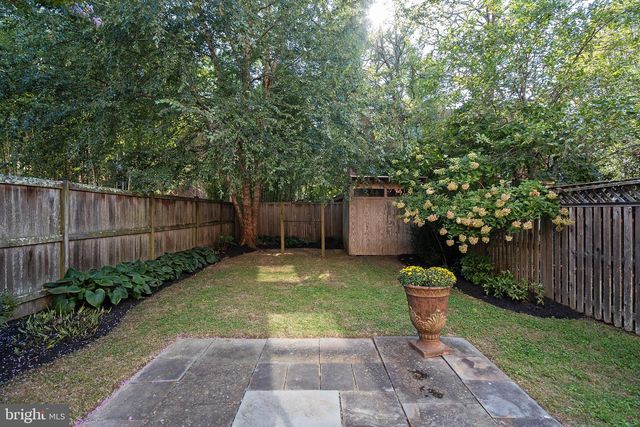 5030 SHERIER PL NW, Washington, DC 20016