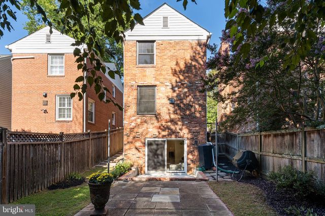 5030 SHERIER PL NW, Washington, DC 20016