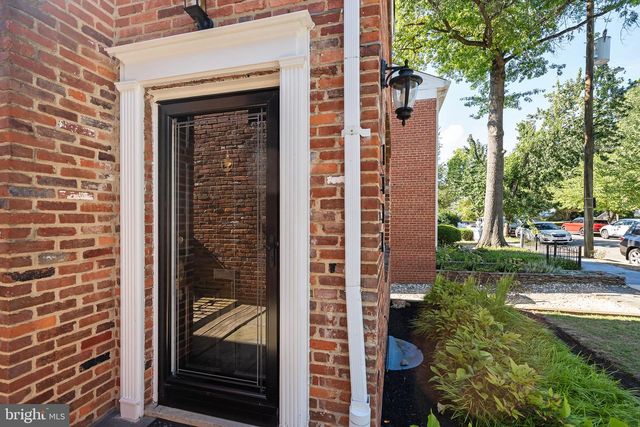 5030 SHERIER PL NW, Washington, DC 20016