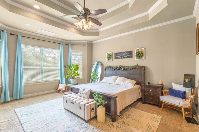 108 Oak Creek Drive, Springtown, TX 76082