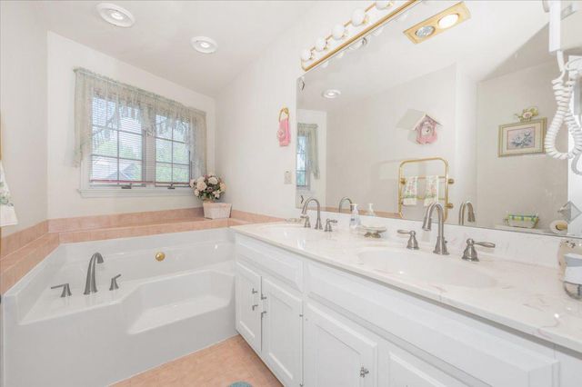 4810 N REYBURN CT, Mount Airy, MD 21771