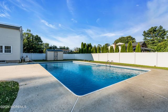 135 Coachman Drive N, Freehold, NJ 07728
