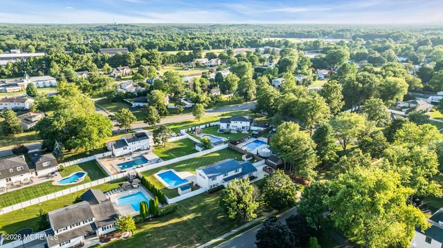 135 Coachman Drive N, Freehold, NJ 07728
