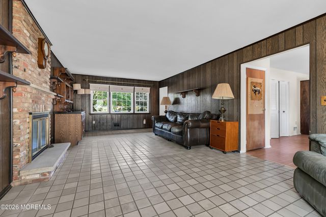 135 Coachman Drive N, Freehold, NJ 07728