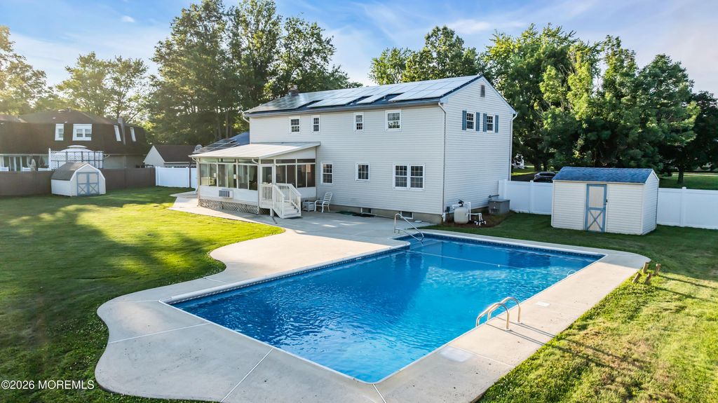 135 Coachman Drive N, Freehold, NJ 07728