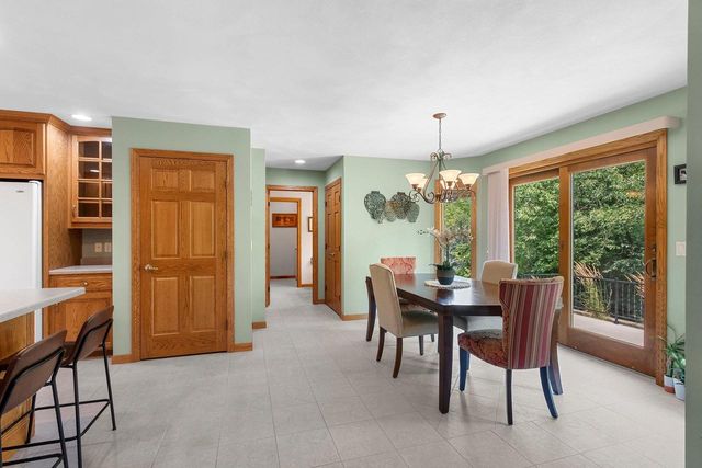 N9432 LOGAN LANE, Appleton, WI 54915