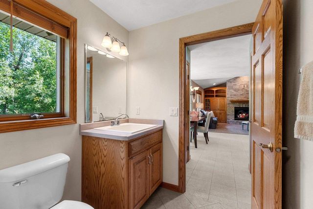 N9432 LOGAN LANE, Appleton, WI 54915