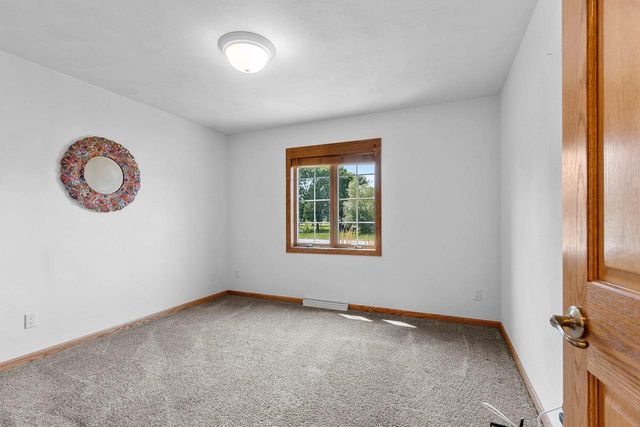 N9432 LOGAN LANE, Appleton, WI 54915