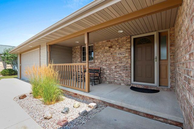 N9432 LOGAN LANE, Appleton, WI 54915