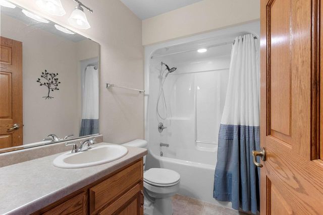 N9432 LOGAN LANE, Appleton, WI 54915