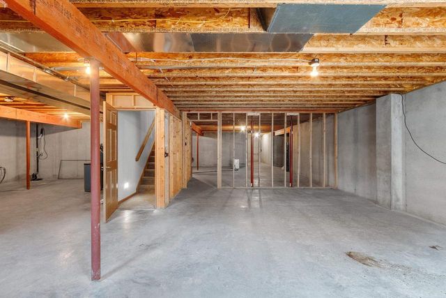 N9432 LOGAN LANE, Appleton, WI 54915