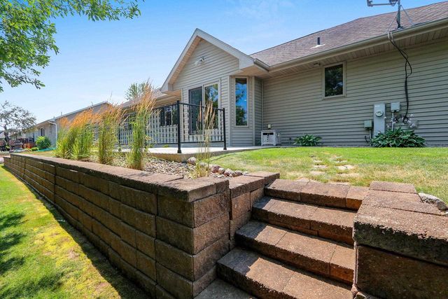 N9432 LOGAN LANE, Appleton, WI 54915