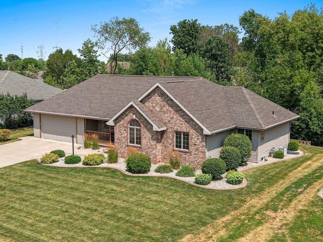 N9432 LOGAN LANE, Appleton, WI 54915