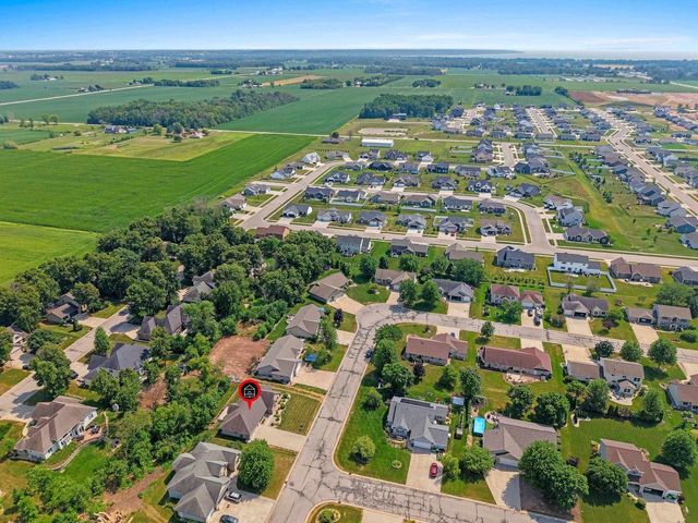 N9432 LOGAN LANE, Appleton, WI 54915