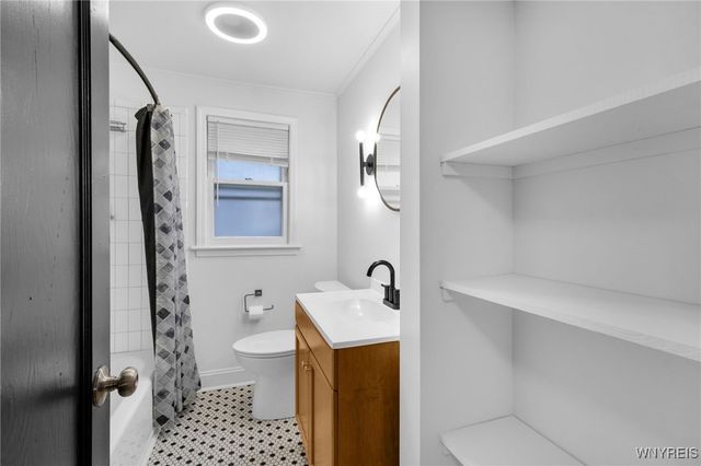 240 Callodine Avenue, Amherst, NY 14226