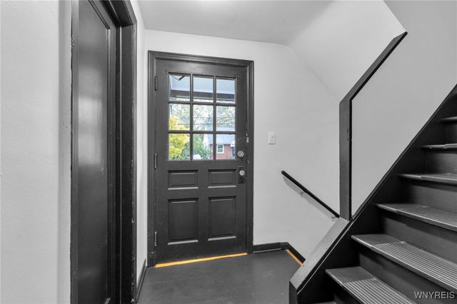 240 Callodine Avenue, Amherst, NY 14226