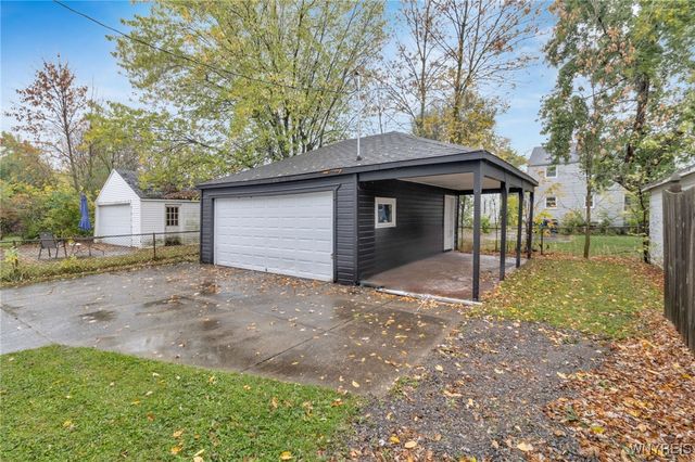 240 Callodine Avenue, Amherst, NY 14226