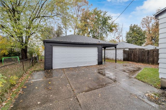 240 Callodine Avenue, Amherst, NY 14226