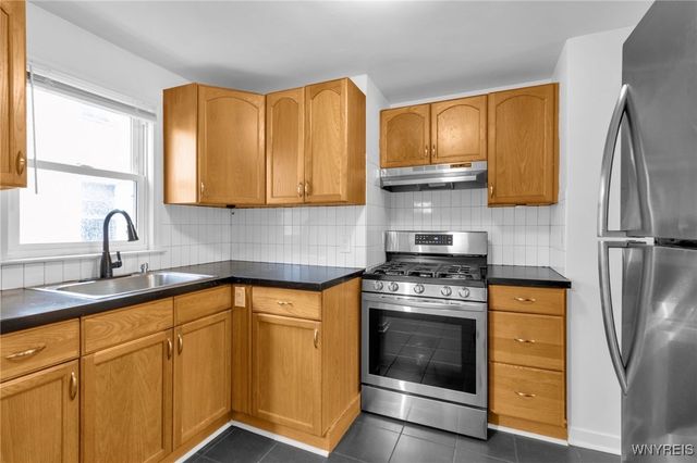 240 Callodine Avenue, Amherst, NY 14226