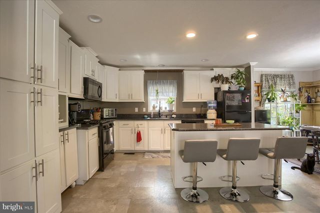 69 S ELMER AVE, Halifax, PA 17032