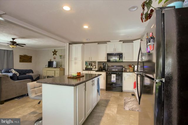 69 S ELMER AVE, Halifax, PA 17032
