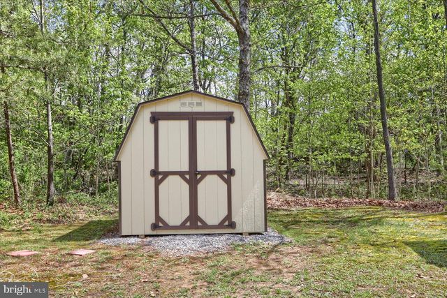 69 S ELMER AVE, Halifax, PA 17032