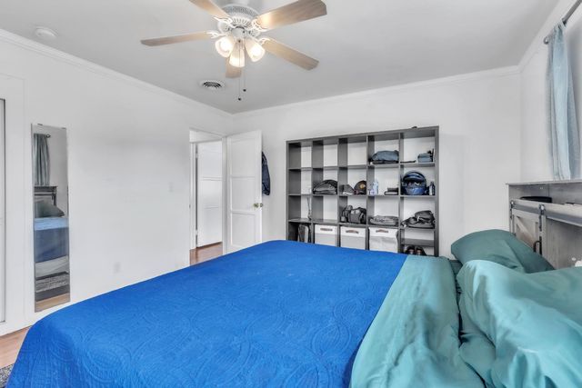 3208 Merrywood Dr, Sacramento, CA 95825