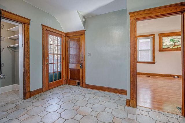 3226 Herbert Avenue, Cincinnati, OH 45211