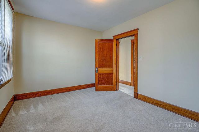 3226 Herbert Avenue, Cincinnati, OH 45211