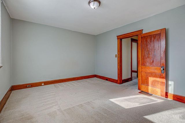 3226 Herbert Avenue, Cincinnati, OH 45211