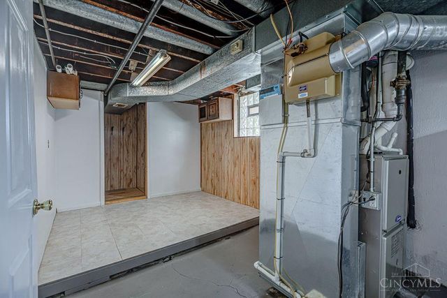 3226 Herbert Avenue, Cincinnati, OH 45211