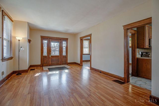 3226 Herbert Avenue, Cincinnati, OH 45211