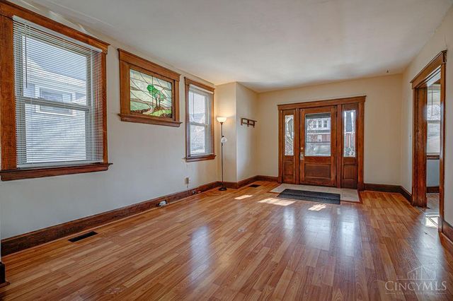 3226 Herbert Avenue, Cincinnati, OH 45211