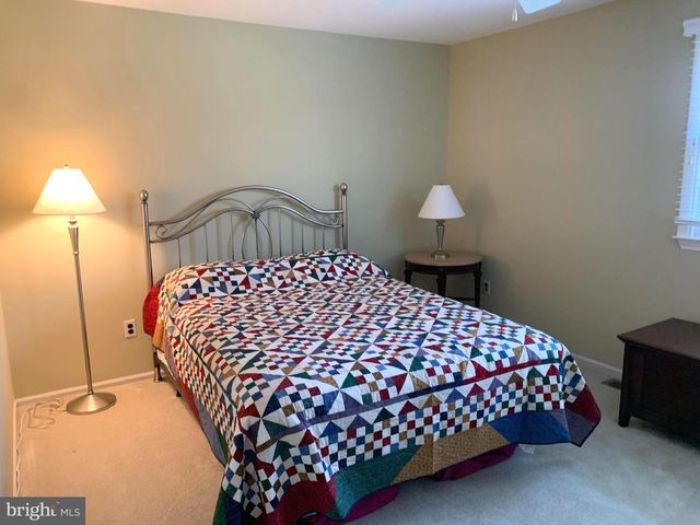 1465 CANDLEBROOK DR, Dresher, PA 19025