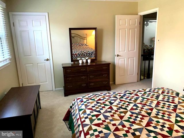 1465 CANDLEBROOK DR, Dresher, PA 19025