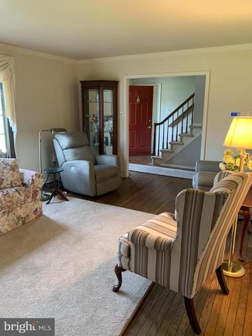 1465 CANDLEBROOK DR, Dresher, PA 19025