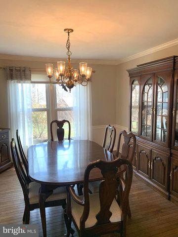 1465 CANDLEBROOK DR, Dresher, PA 19025