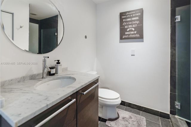 900 Biscayne Blvd 2104, Miami, FL 33132