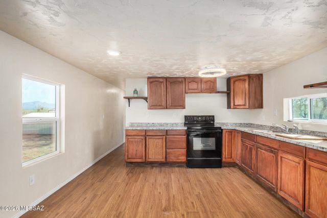 17111 S Country Club Road E18, Sahuarita, AZ 85629