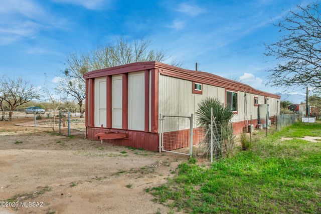 17111 S Country Club Road E18, Sahuarita, AZ 85629