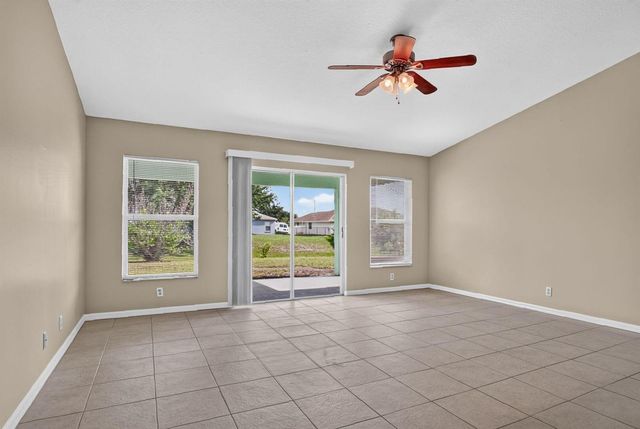 522 SW Mccomb Avenue, Port St. Lucie, FL 34953