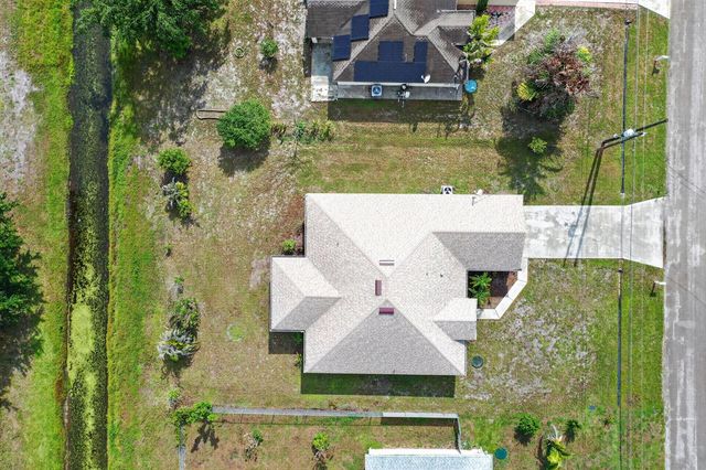 522 SW Mccomb Avenue, Port St. Lucie, FL 34953