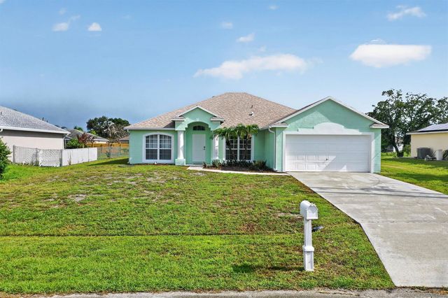 522 SW Mccomb Avenue, Port St. Lucie, FL 34953