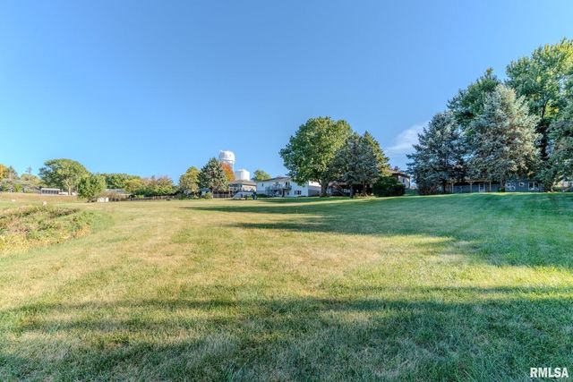 1500 12TH Avenue N, Clinton, IA 52732