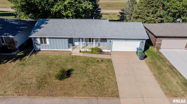 1500 12TH Avenue N, Clinton, IA 52732