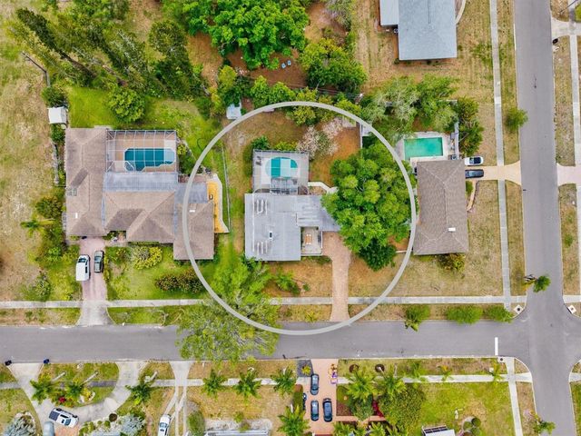 214 GAINES AVENUE, Sarasota, FL 34243