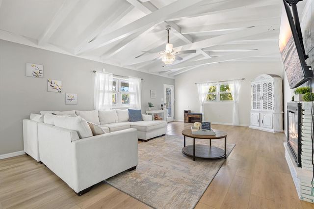 214 GAINES AVENUE, Sarasota, FL 34243