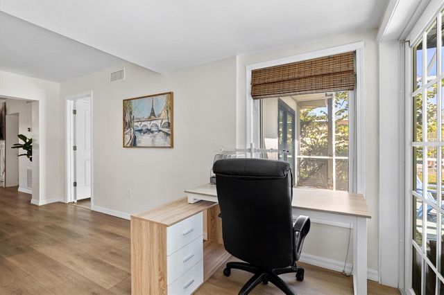 214 GAINES AVENUE, Sarasota, FL 34243