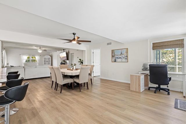 214 GAINES AVENUE, Sarasota, FL 34243